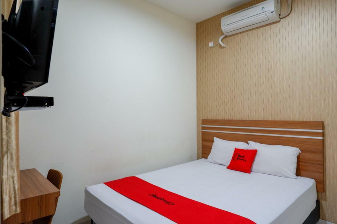 Reddoorz Near Living Plaza Purwokerto Hotel Ngoại thất bức ảnh