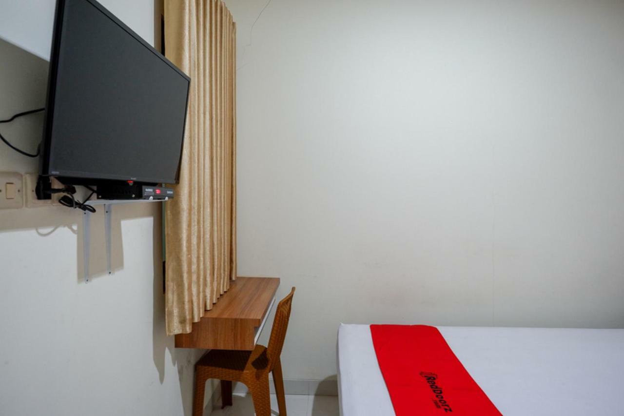 Reddoorz Near Living Plaza Purwokerto Hotel Ngoại thất bức ảnh